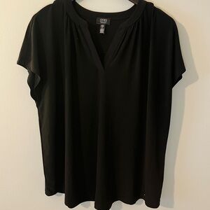 Jones New York Plus Black V-Neck Short Sleeve Blouse